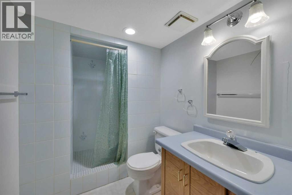 Listing photo – 4613 44 Street, Red Deer