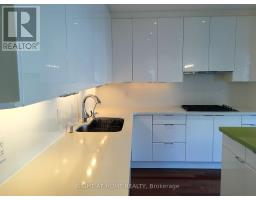 63 Walker Avenue, Toronto, ON M4V1G3 Photo 10