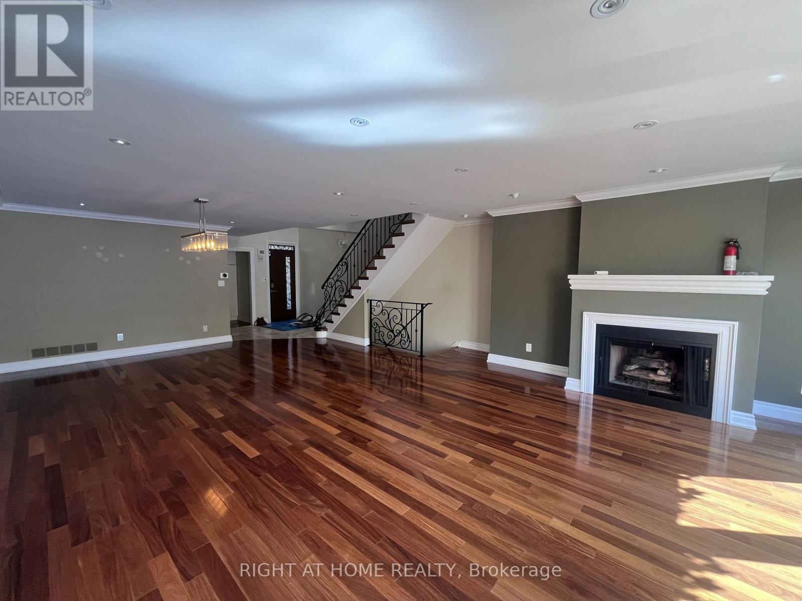 63 WALKER AVENUE, Toronto (Yonge-St. Clair) — photo 5