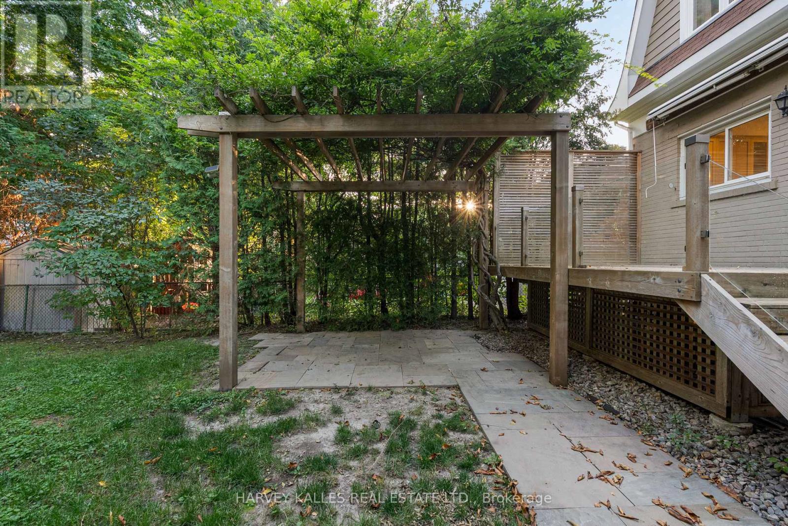 121 JOHNSTON AVENUE - Image 43