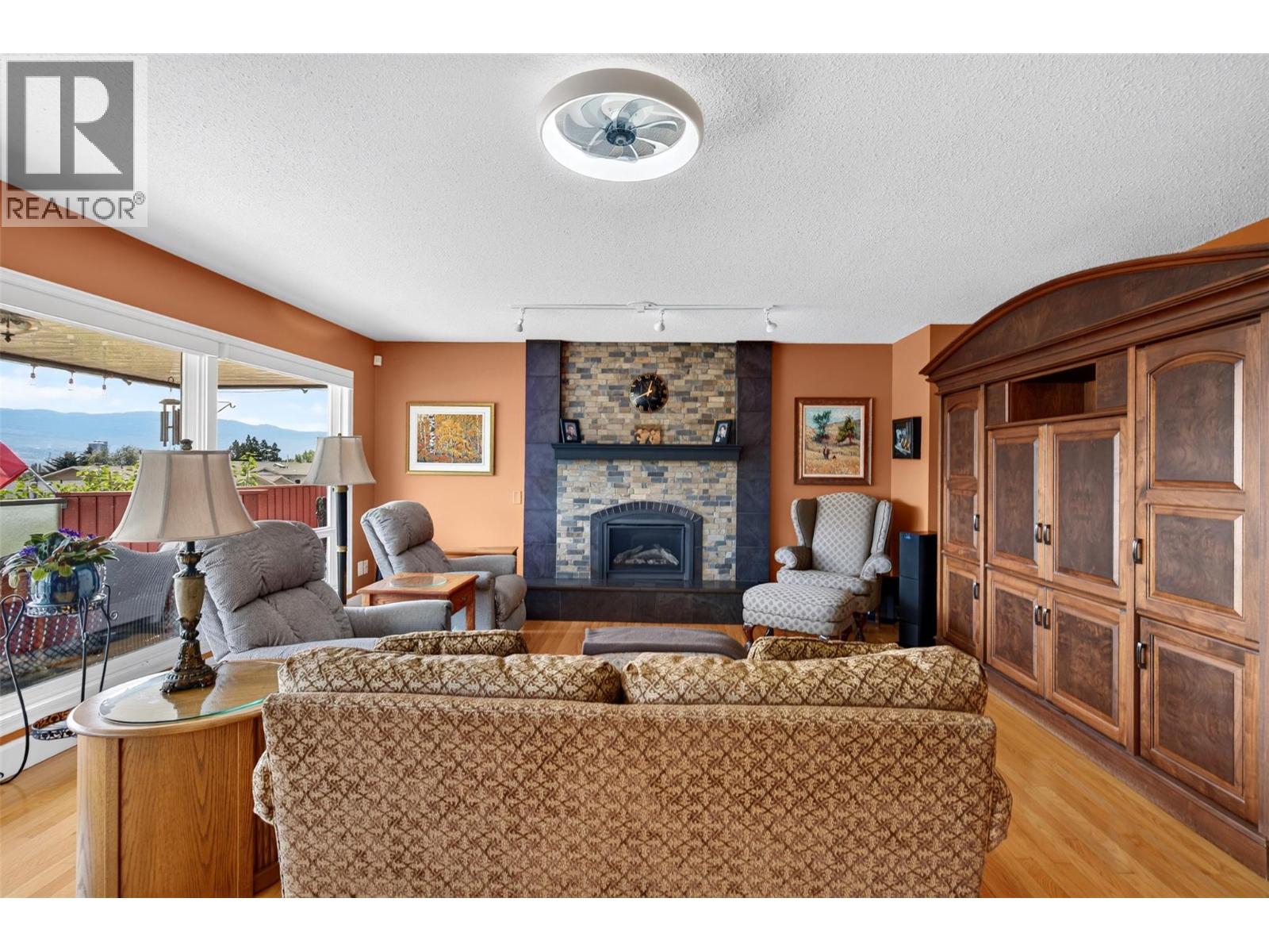 1645 Smithson Place, Kelowna