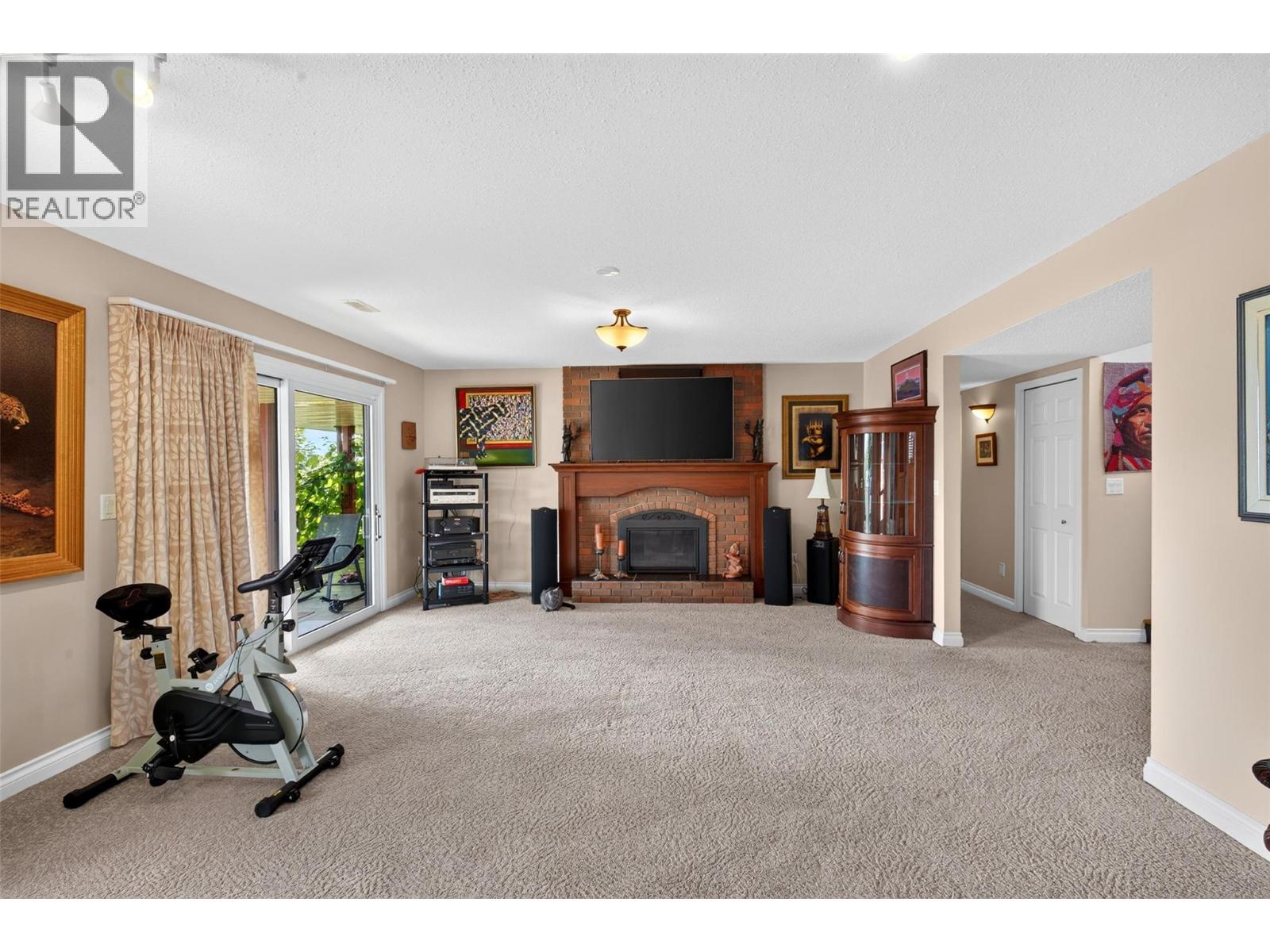 1645 Smithson Place, Kelowna