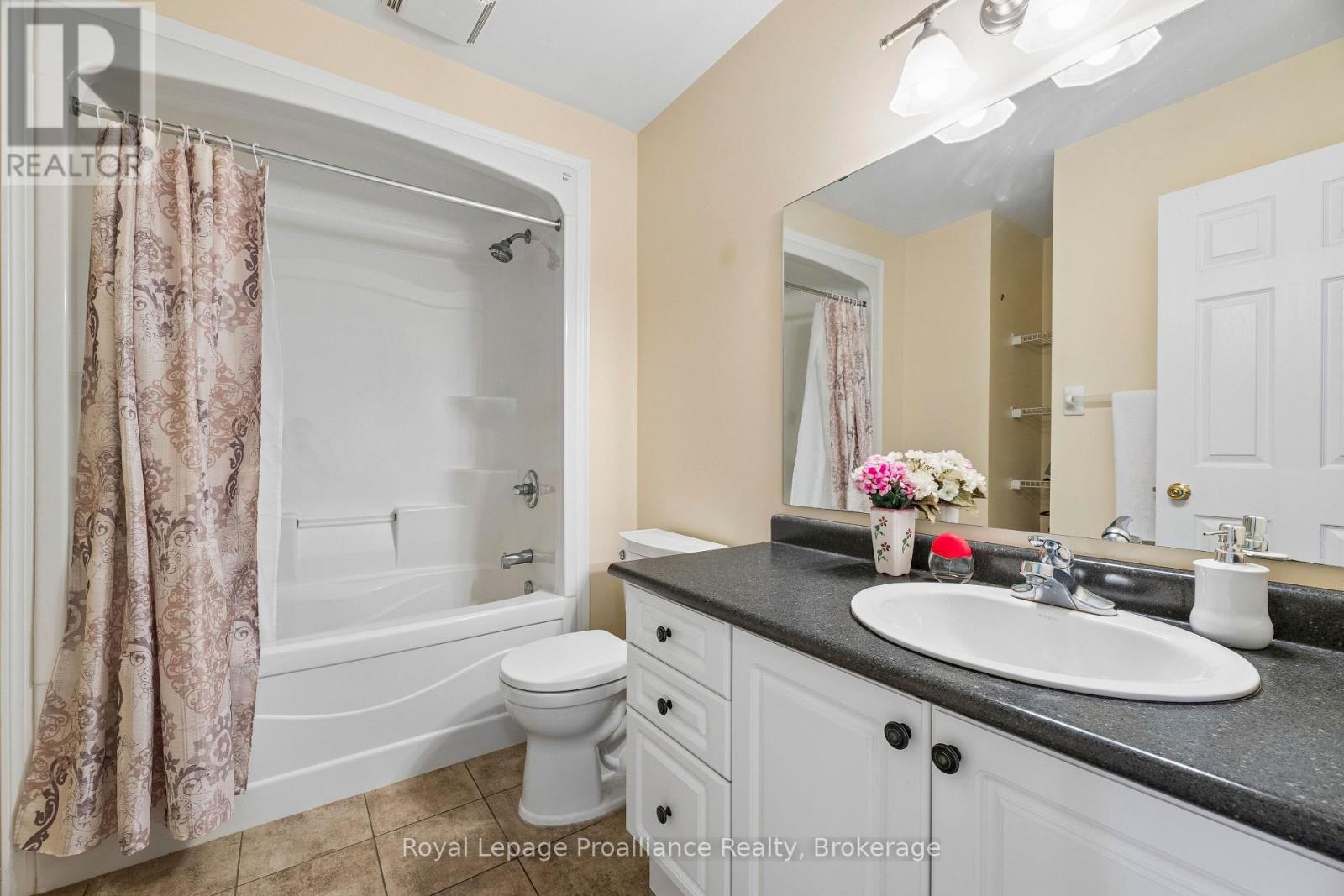 #61 1119 ORMOND DRIVE - Image 20