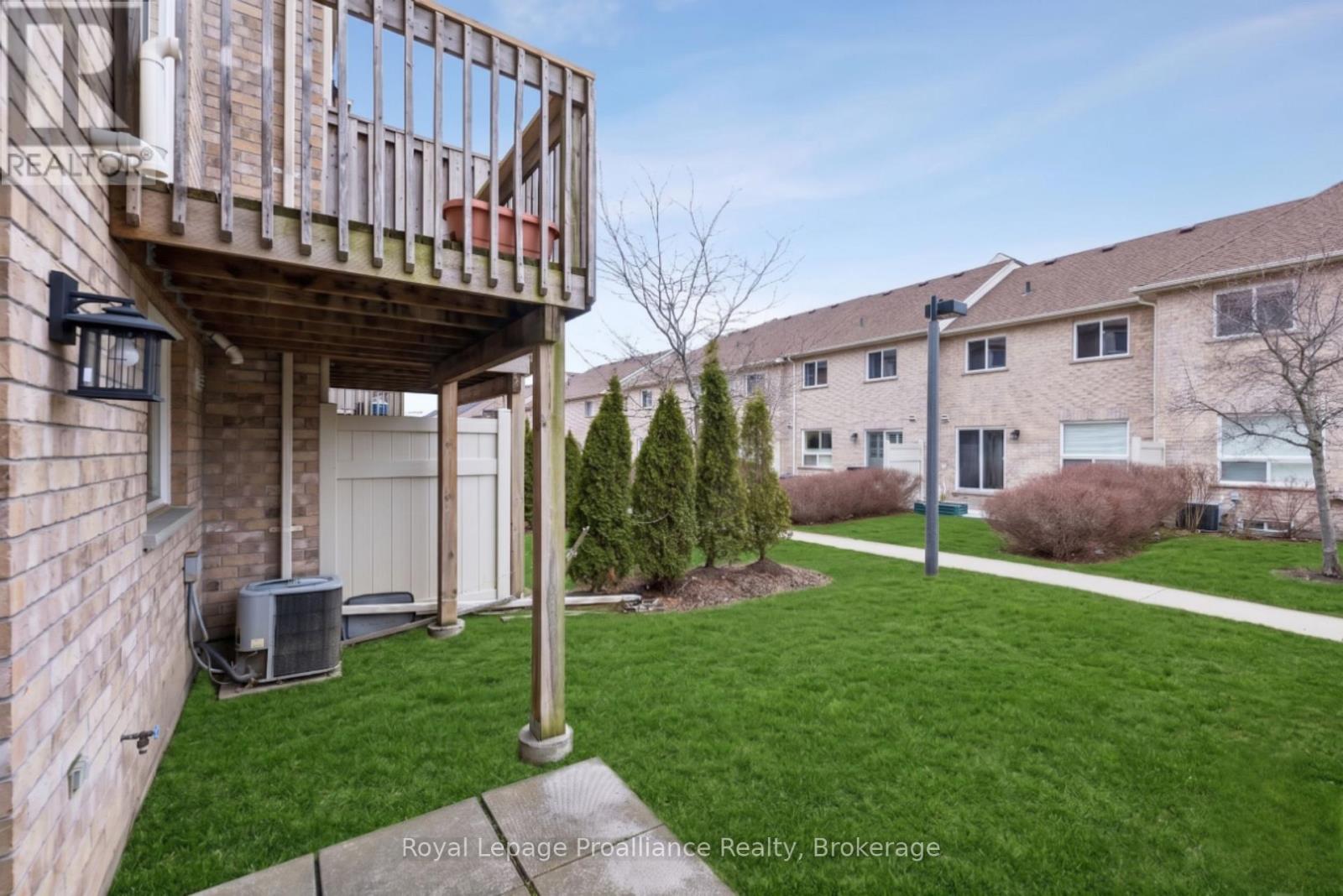 #61 1119 ORMOND DRIVE - 30