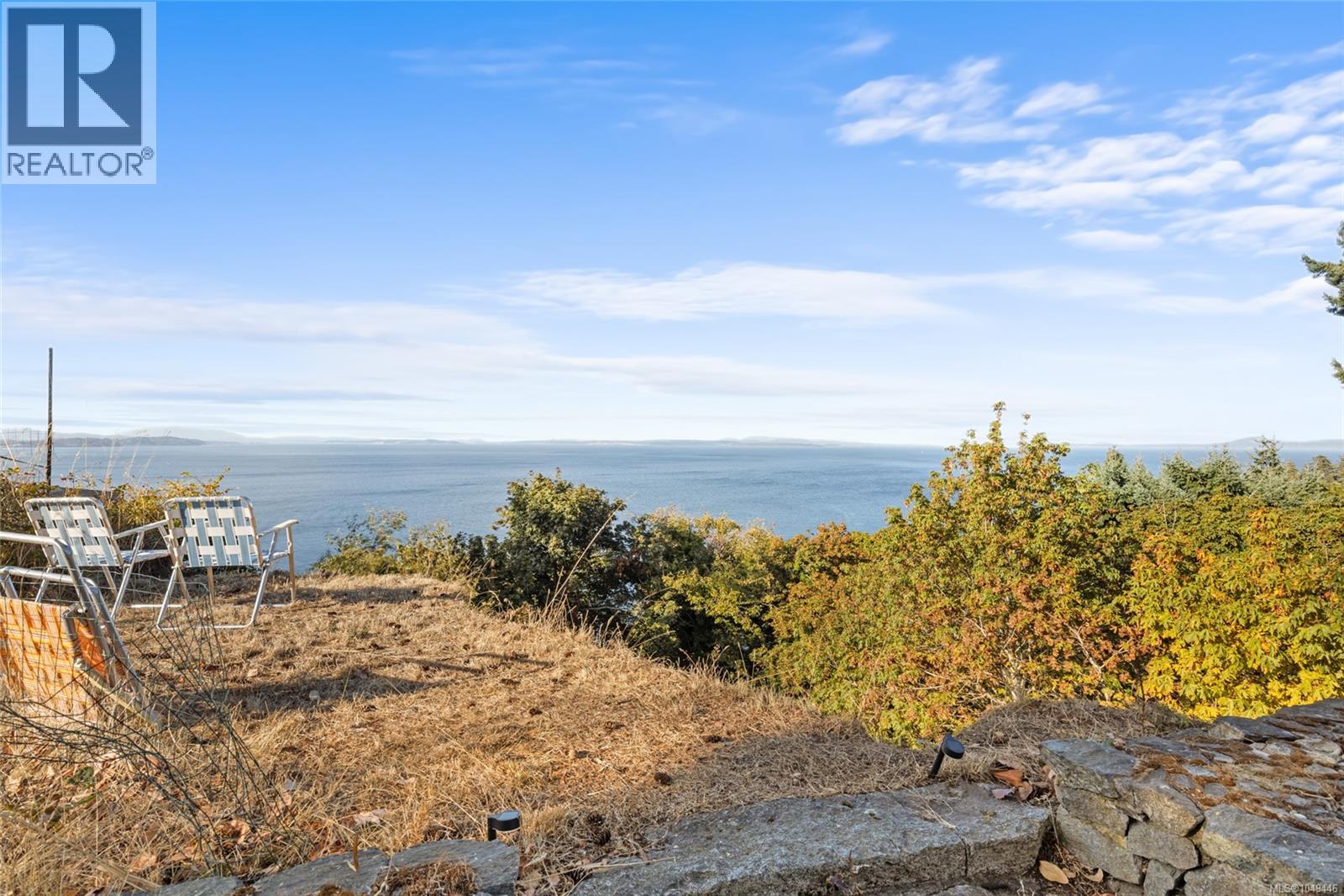4598 Torquay Dr, Saanich