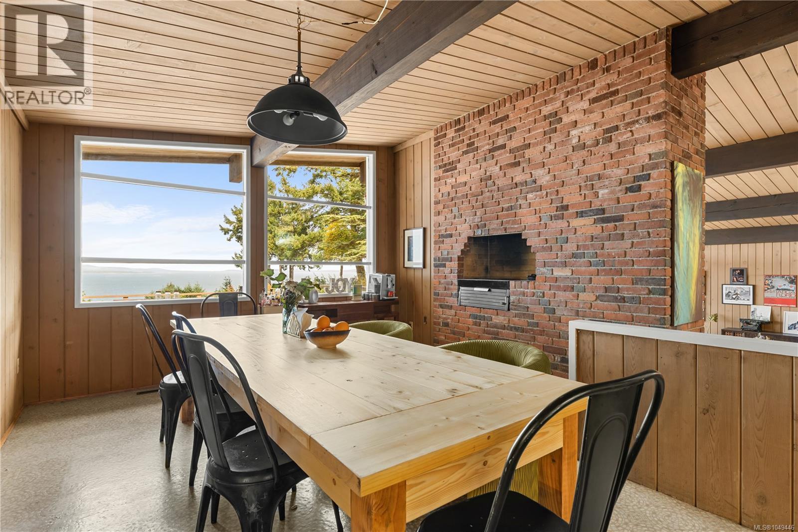 4598 Torquay Dr, Saanich