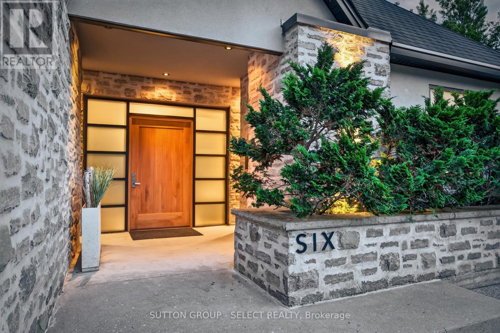 #6 756 RIVERSIDE DRIVE - 4