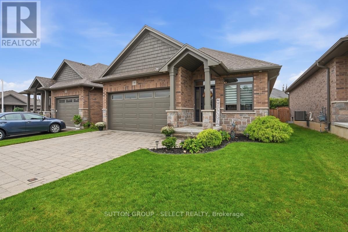 38 - 159 COLLINS WAY, Strathroy-Caradoc (SE) — photo 2
