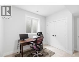 3pc Bathroom - 1164 Elk Street, Penticton, BC V2A2S6 Photo 16