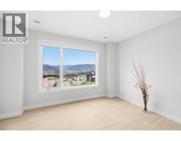 1164 Elk Street, Penticton, BC V2A2S6 Photo 25