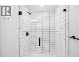 4pc Bathroom - 1164 Elk Street, Penticton, BC V2A2S6 Photo 17