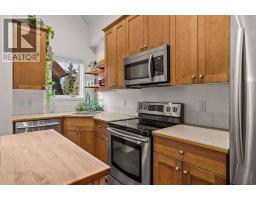 307, 343 Marten Street, Banff, AB T1L1C7 Photo 8