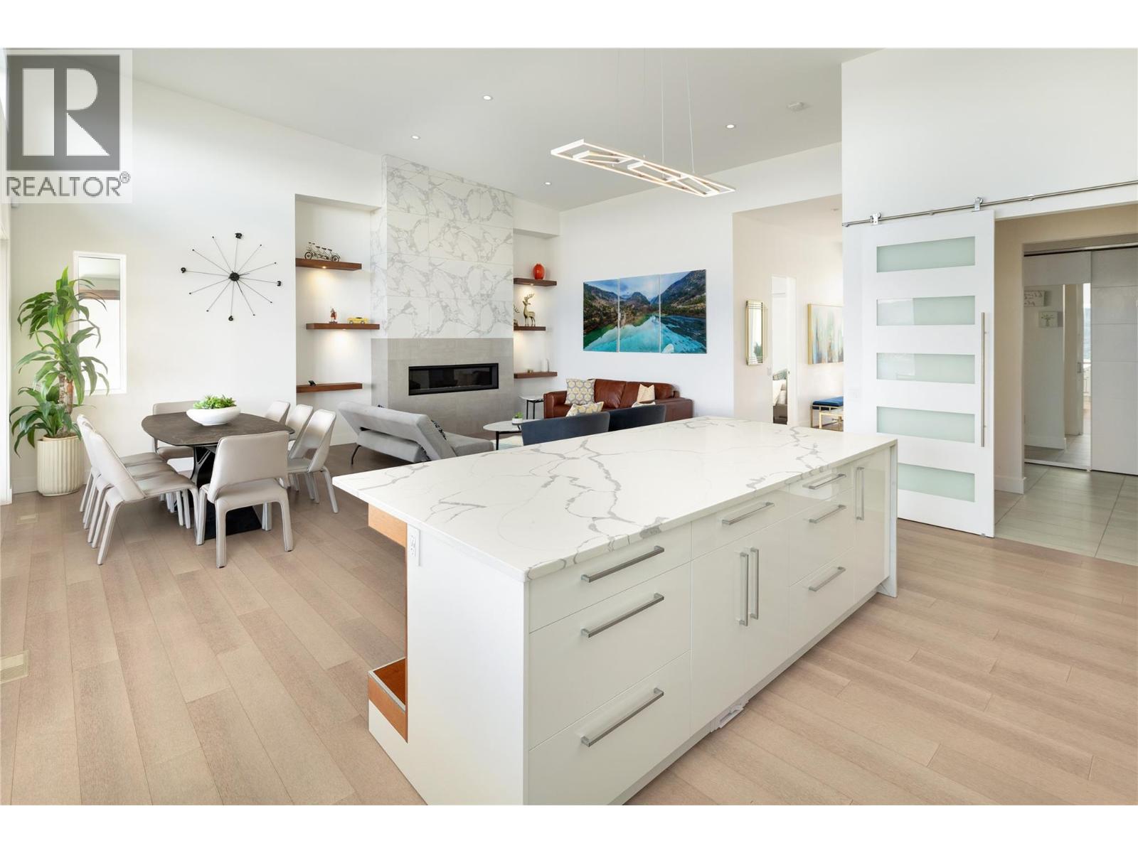 5552 Upper Mission Drive - 7