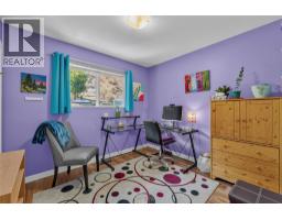 2045 Valleyview Drive, Kamloops, BC V2C4C3 Photo 27