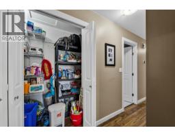 Family room - 2045 Valleyview Drive, Kamloops, BC V2C4C3 Photo 15