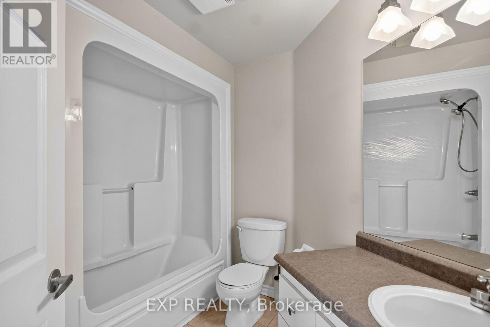 2A - 97 MILL STREET, Russell — photo 9