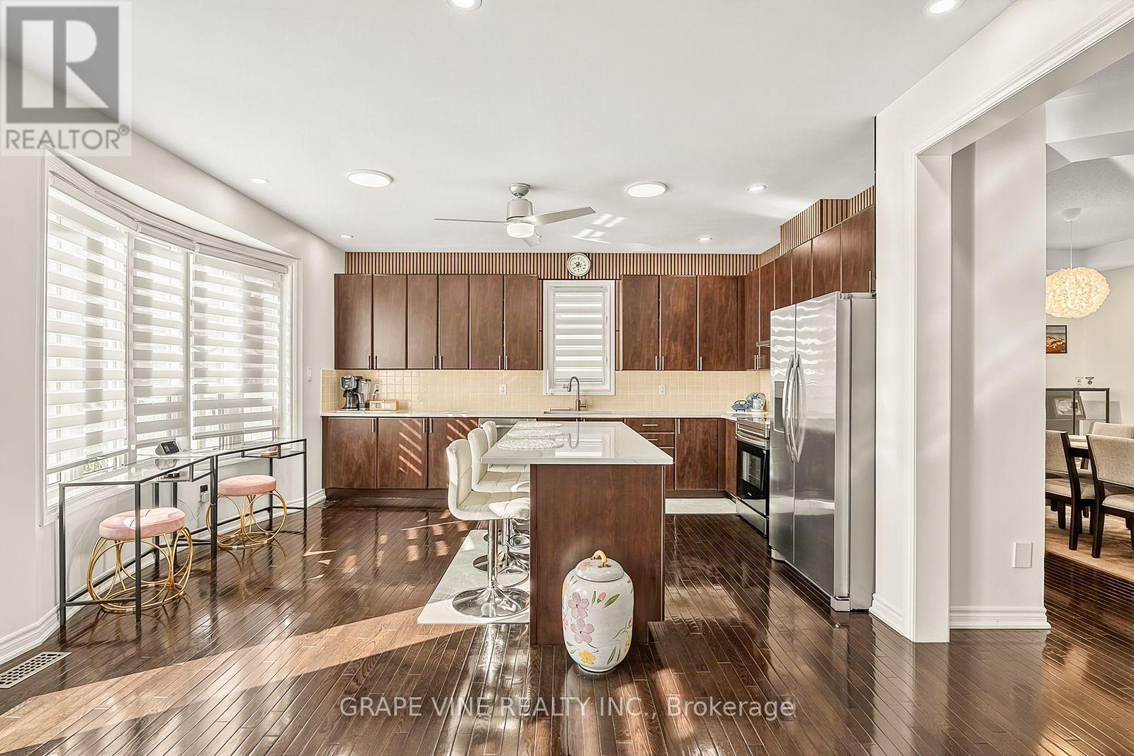 2784 GRAND VISTA CIRCLE, Ottawa. Luxury613. By Peter Sagos - Image 15