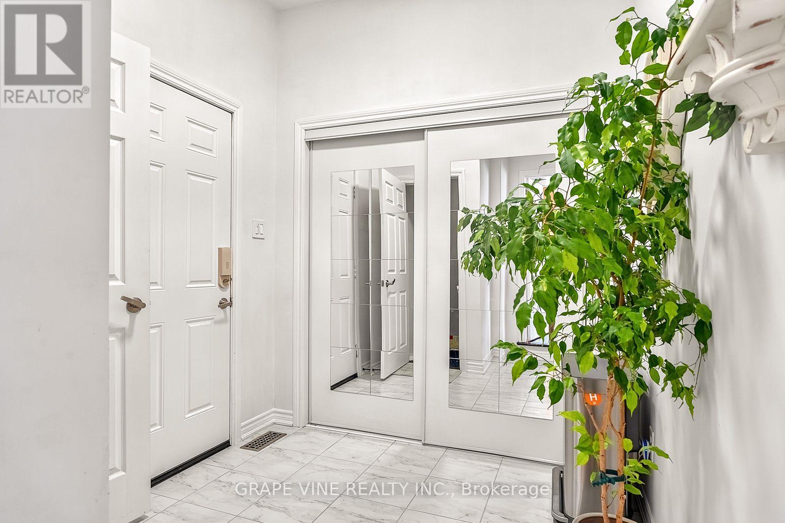 2784 GRAND VISTA CIRCLE, Ottawa. Luxury613. By Peter Sagos - Image 42