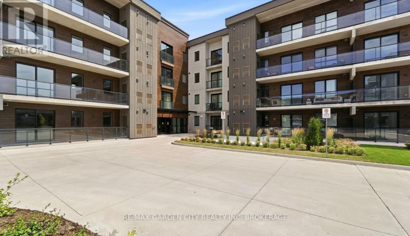 213 - 7549B KALAR ROAD, Niagara Falls (Brown)