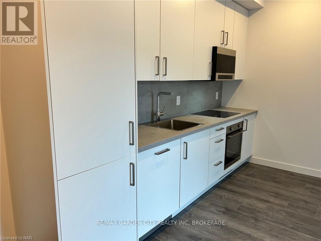 213 - 7549B KALAR ROAD, Niagara Falls (Brown) — photo 3