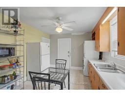 77 Avondale Avenue, Toronto, ON M2N2V1 Photo 6