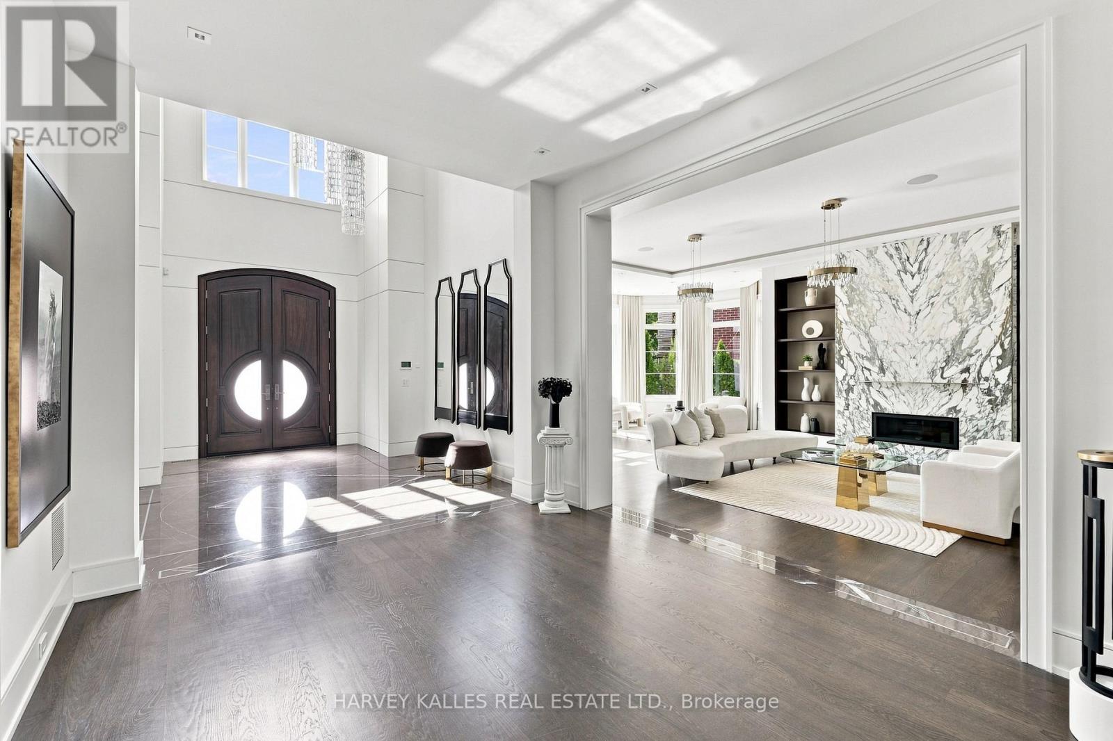126 SANDRINGHAM DRIVE, Toronto (Lansing-Westgate) — photo 6