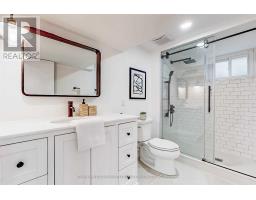 Room 2 - 2 Pannahill Road, Toronto, ON M3H4N3 Photo 8