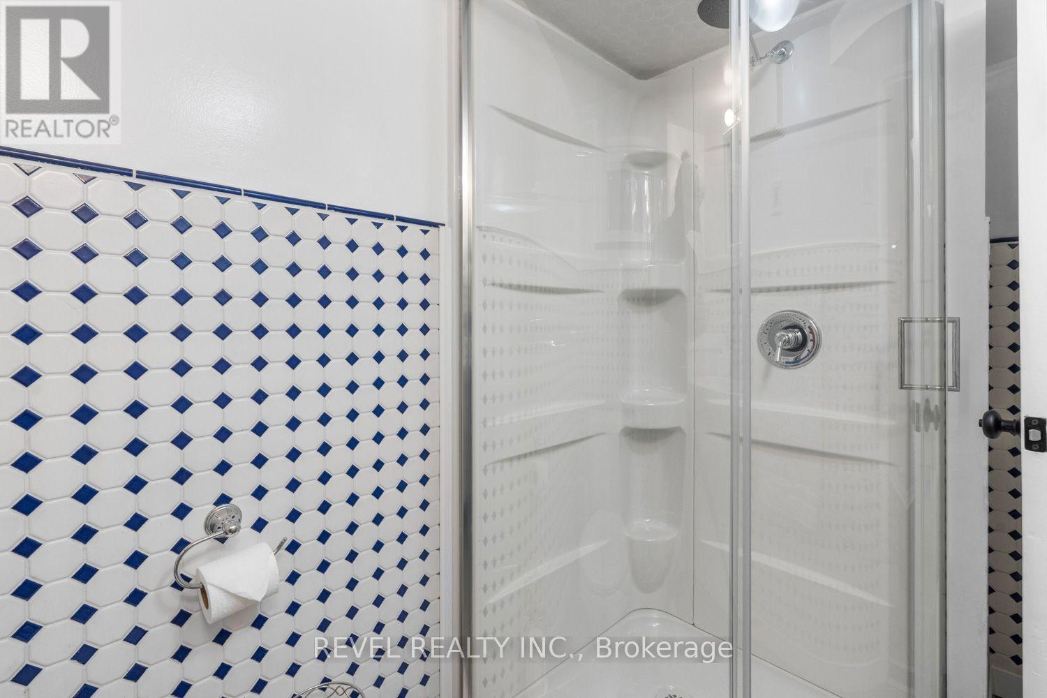 165 NORTHCLIFFE BOULEVARD - Image 26