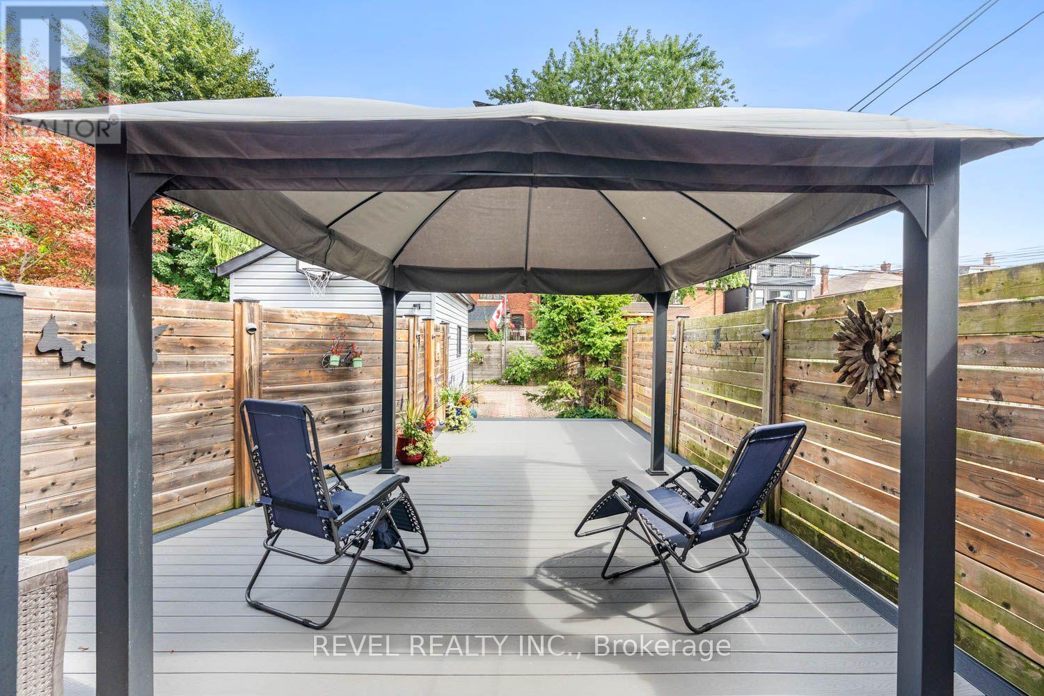 165 NORTHCLIFFE BOULEVARD - Image 30
