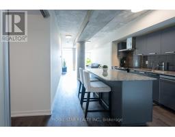 Bathroom - 623 - 95 Bathurst Street, Toronto, ON M5V0H7 Photo 6