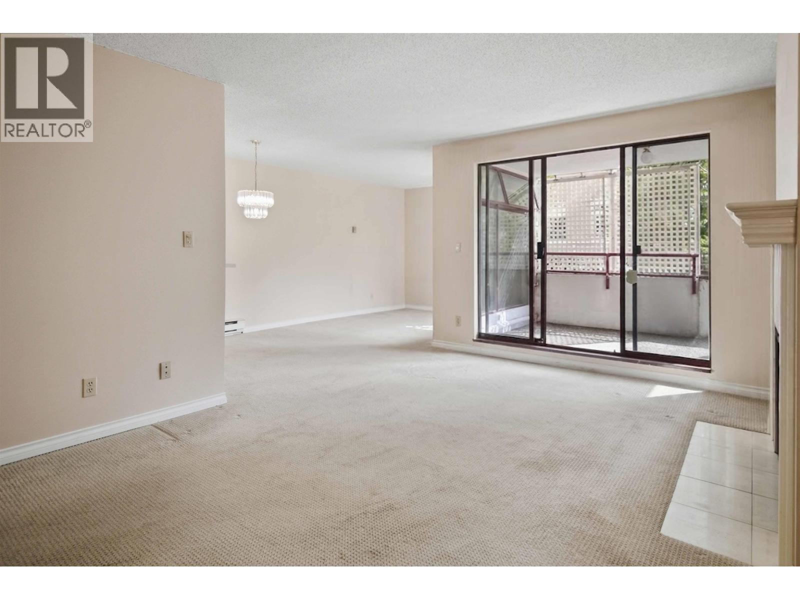 105 1042 NELSON STREET, Vancouver — photo 2