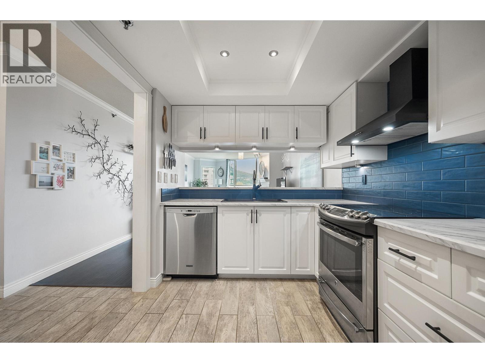 1101 1189 EASTWOOD STREET, Coquitlam — photo 9