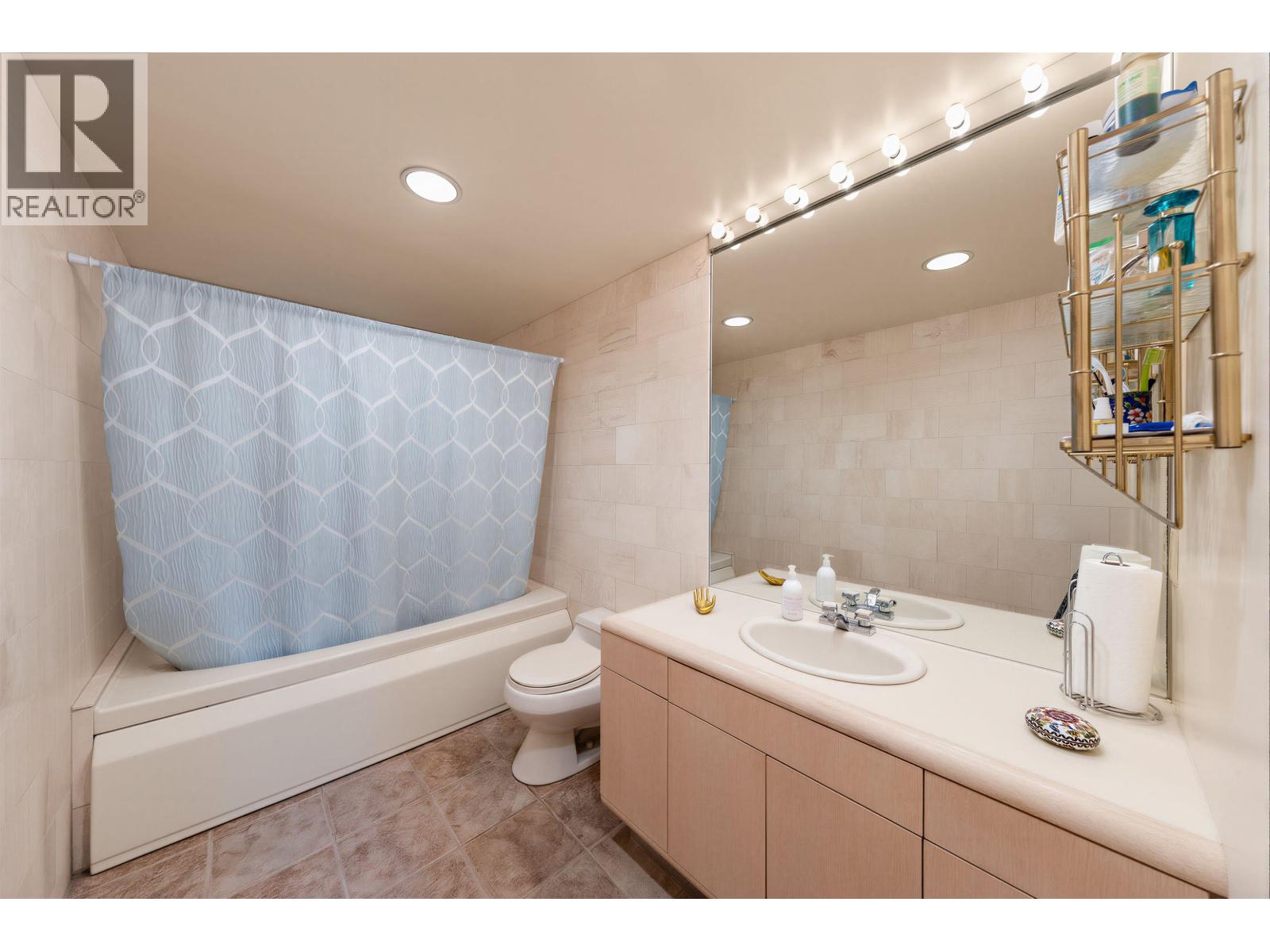 875 EYREMOUNT DRIVE, West Vancouver
