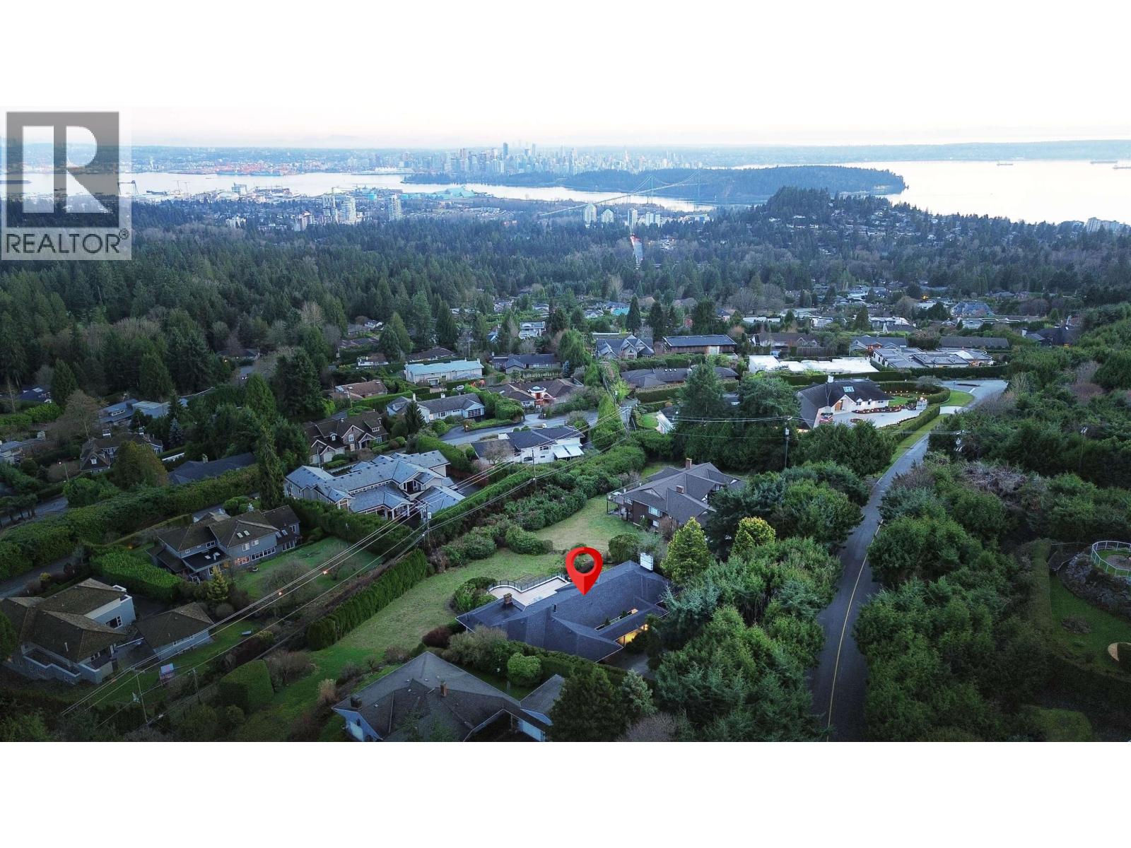 875 EYREMOUNT DRIVE, West Vancouver