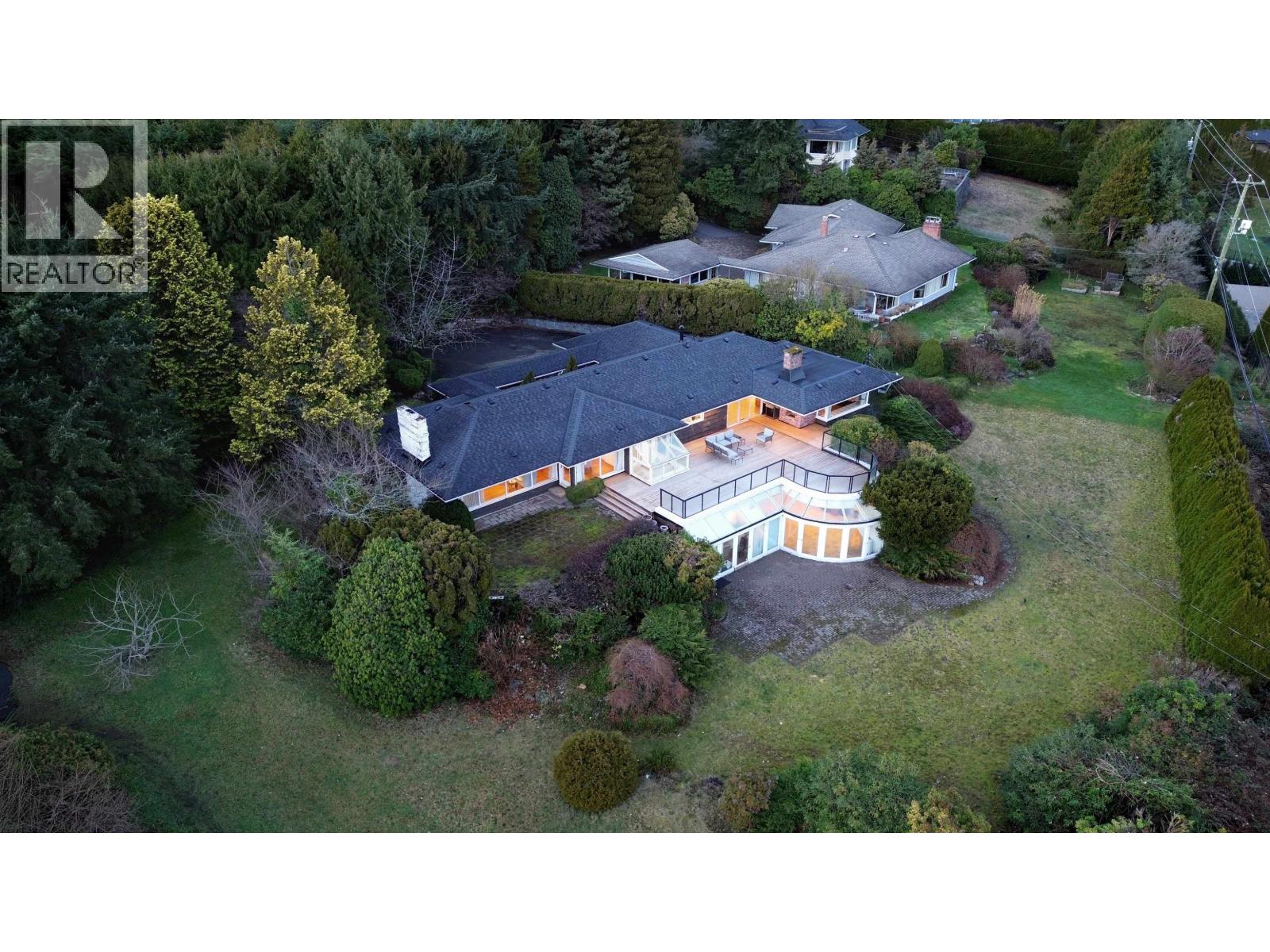 875 EYREMOUNT DRIVE, West Vancouver
