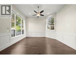 7028 Broadway, Burnaby, BC V5A1R8 Photo 11