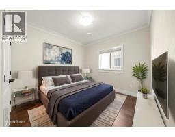7028 Broadway, Burnaby, BC V5A1R8 Photo 31