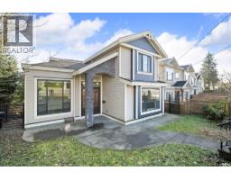 7028 Broadway, Burnaby, BC V5A1R8 Photo 36