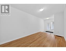 Bedroom 2 - 39 Delano Way, Newmarket, ON L3X0L4 Photo 7