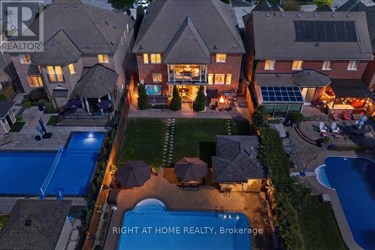 Listing photo of 12 RODERICK COURT