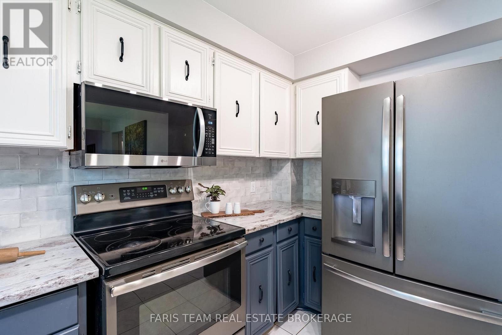 1 SUSAN PLACE, Barrie (Sunnidale) — photo 7