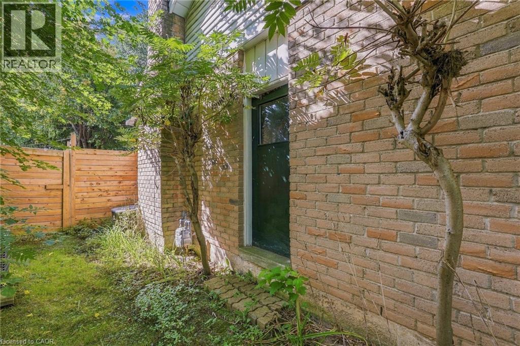 471 KNIGHTSBRIDGE Crescent, Ancaster — photo 5