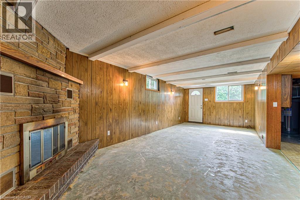 21 VICMOUNT Drive - 28