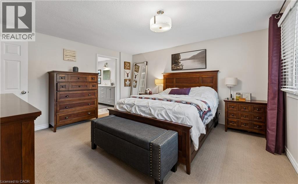 373 FORESTLAWN Road - Image 19