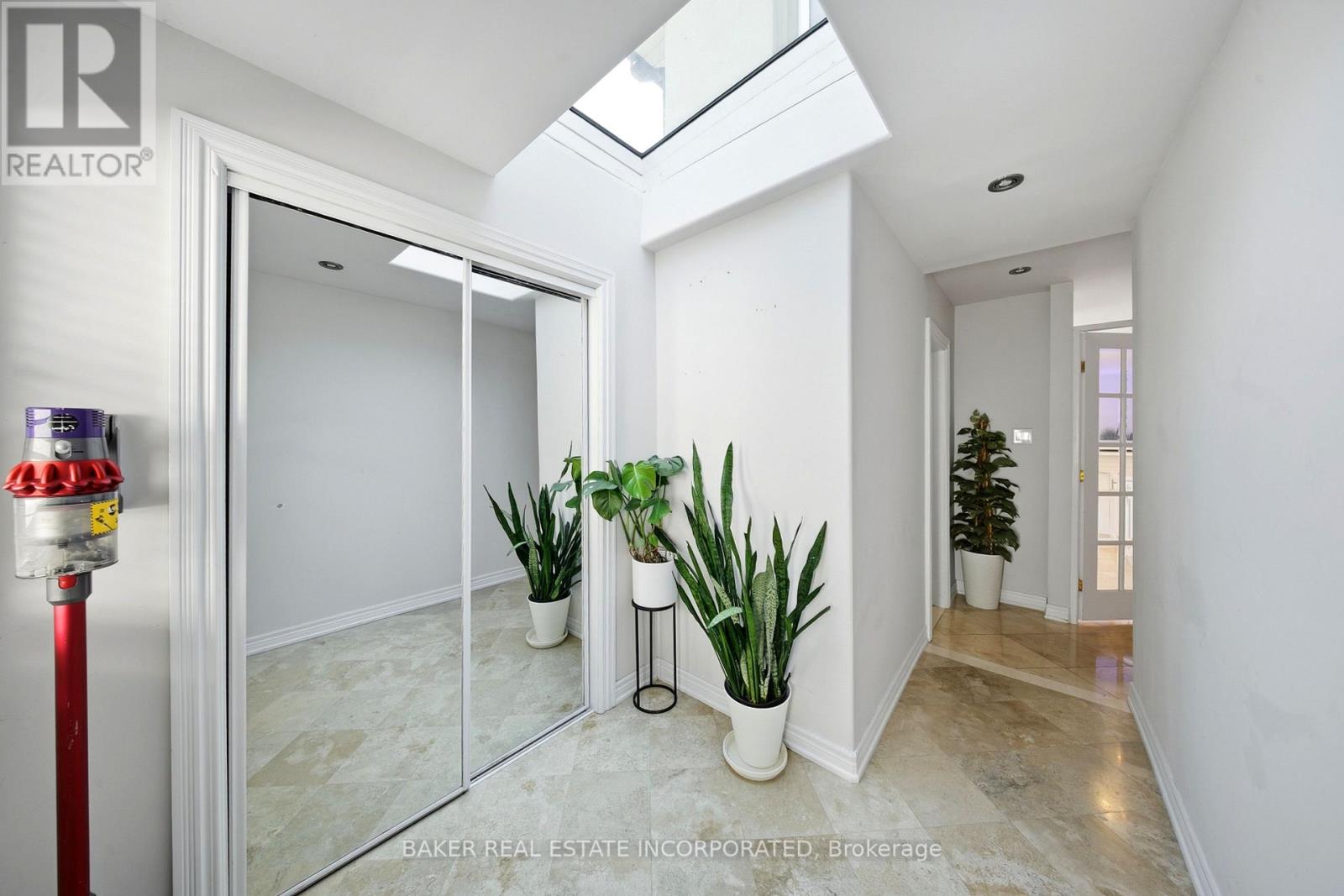 3415 SCHOMBERG AVENUE - 22