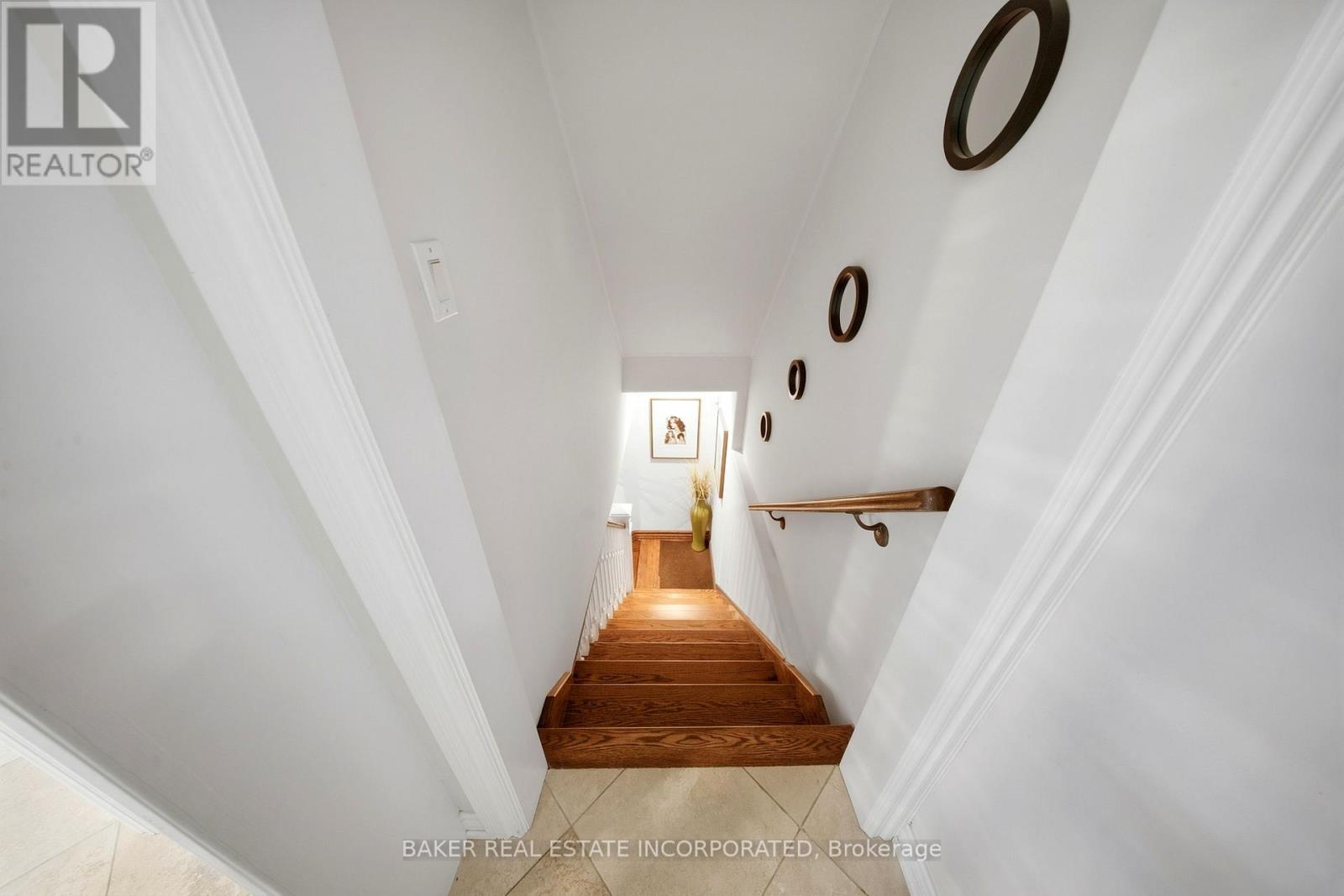 3415 SCHOMBERG AVENUE - 23