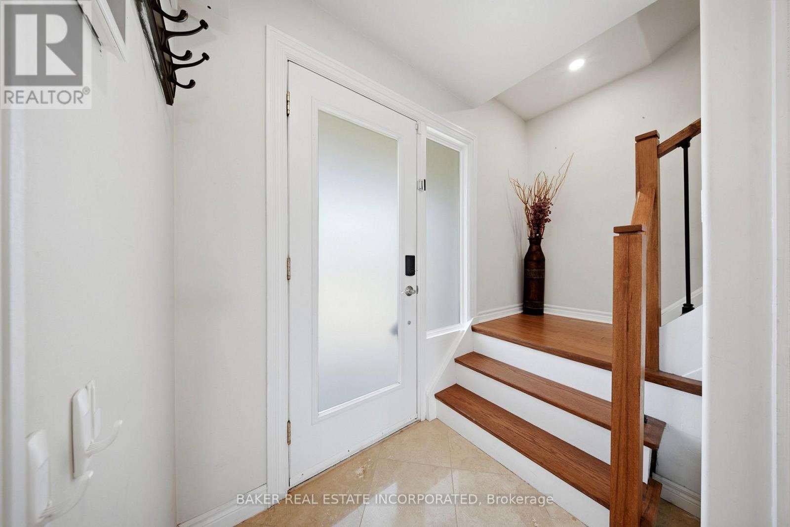 3415 SCHOMBERG AVENUE, Mississauga (Applewood) — photo 5