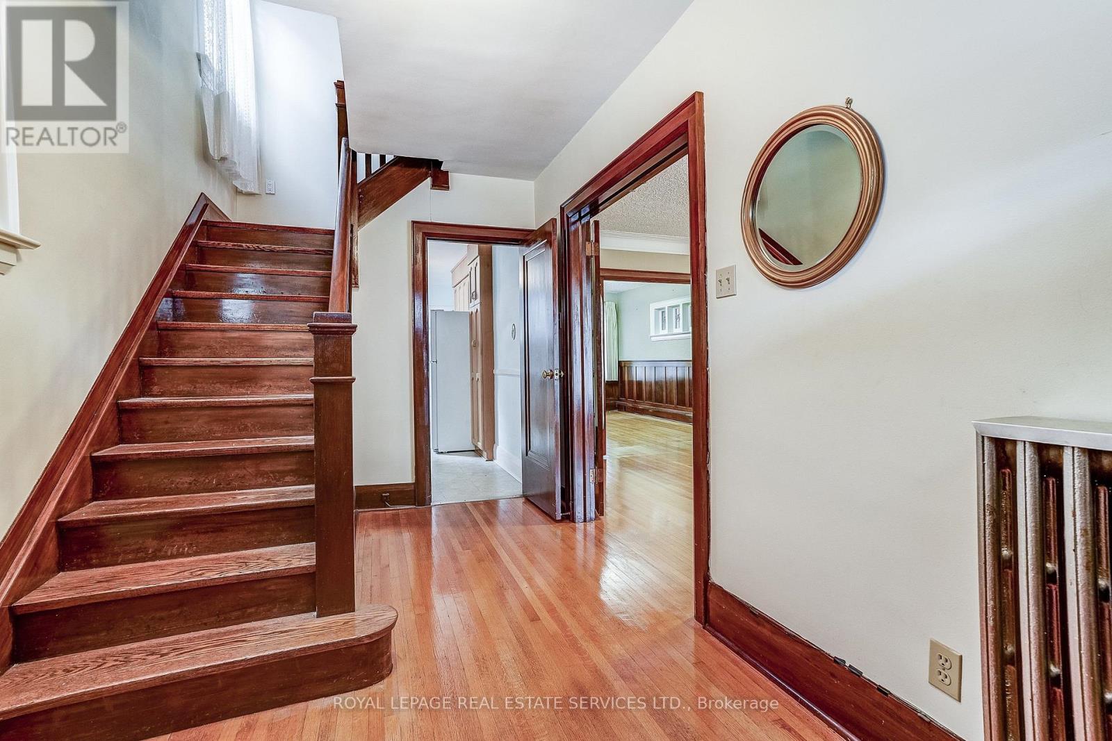 15 OAKVIEW AVENUE, Toronto (High Park North) — photo 6
