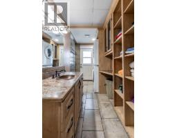 1061 Ross Street Se, Medicine Hat, AB T1A0Y2 Photo 26