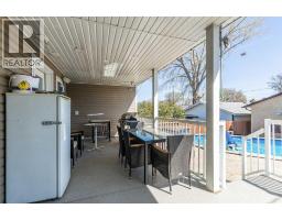 1061 Ross Street Se, Medicine Hat, AB T1A0Y2 Photo 39
